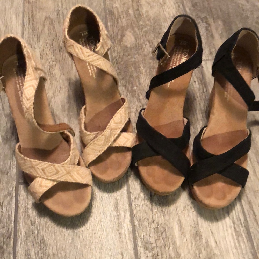 Toms size 7 wedge!